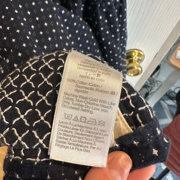 Madewell Dobby V-Neck Tiered Midi Dress in size M - Picture 5 of 6